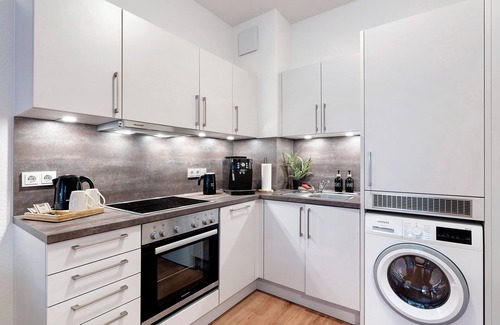 Unterwiehre-Nord Apartment | Apartment 'Km Style Apartments 4' with Balcony and Wi-Fi