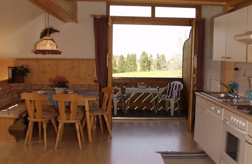 Ettensberg Apartment | Apartment 'Eiche' with Mountain View, Shared Terrace and Wi-Fi