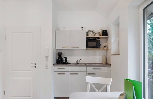 Marjoß Apartment | Apartment 'Kastanie Im Sand 68' with Shared Garden and Wi-Fi