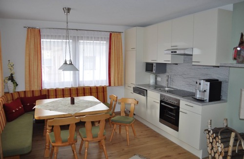 Distelberg Apartment | Apartment directly at the Aufenfeld campsite