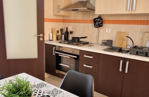 Ain El Turk Apartment | Apartment