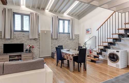 Isolotto Apartment | Apartment 'Easy Loft Firenze' with Wi-Fi and Air Conditioning