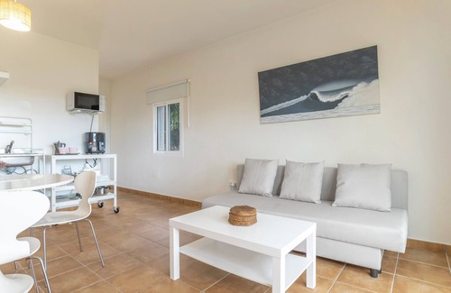 Barrio Nuevo House | Apartment 'Disfrutones' with Private Terrace, Private Garden and Wi-Fi