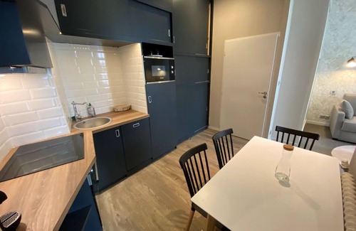 Limoges Apartment | Apartment-Family-Ensuite with Shower-Courtyard view-Appartement plain pied