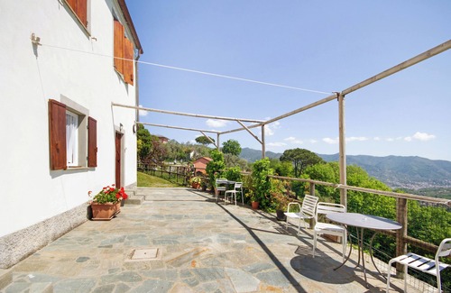 Ruta Apartment | Apartment 'Fattorialmare Gialla' with Sea View, Shared Terrace & Wi-Fi