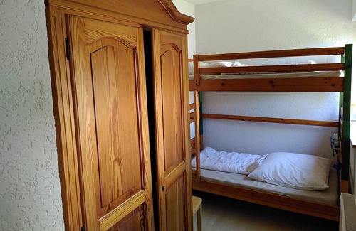 Seedorf Apartment | Apartment 'Ferien Am Seedorfer See' with Private Terrace, Shared Garden and Wi-Fi