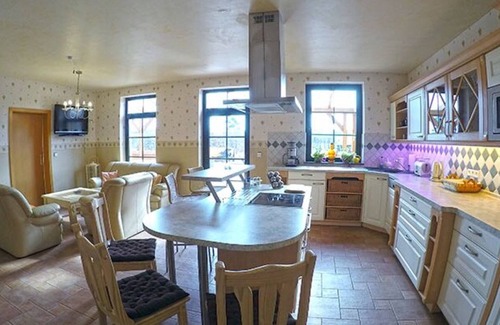 Grunow Apartment | Apartment 'Ferienbauernhof - Ferienwohnung 6' with Private Terrace, Private Garden and Wi-Fi