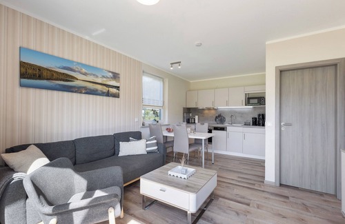 Joachimsthal Apartment | Apartment 'Ferienwohnung 2' with Shared Garden and Wi-Fi