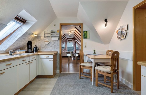 Wesselburen Apartment | Apartment 'Ferienwohnung 1' with Shared Garden, Balcony and Wi-Fi