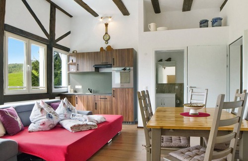 Voehrenbach Apartment | Apartment 'Ferienwohnung 1' with Shared Garden and Wi-Fi