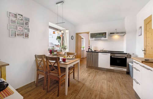 Eitelborn Apartment | Apartment 'Ferienwohnung Lilly' with Private Terrace and Wi-Fi