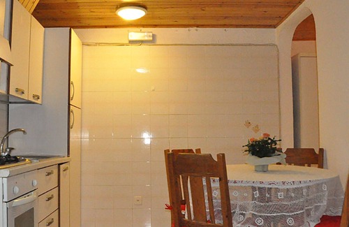 Gianola Apartment | Apartment for 5p, 45m2 ground floor with covered. Seating 1 parking place