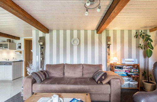 Westerholz Apartment | Apartment 'Fördehof Petersen - Am Wald' with Sea View, Shared Terrace and Wi-Fi