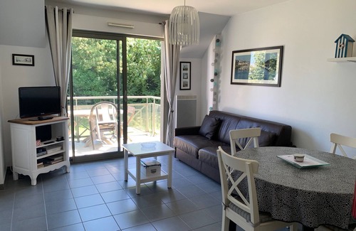 Saint-Valery-sur-Somme Apartment | Apartment St Valéry/Somme - near town center - private parking - internet