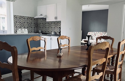 Celles-sur-Plaine Apartment | Apartment 'Grand Appartement La Campagne' with Private Garden and Wi-Fi