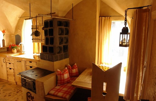 Trostberg House | Apartment Grafenstubn in the tower to Castle Schedling near the Chiemsee