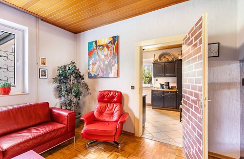 Korbach Apartment | Apartment 'Happy Place Indu Style' with Private Terrace, Private Garden and Wi-Fi