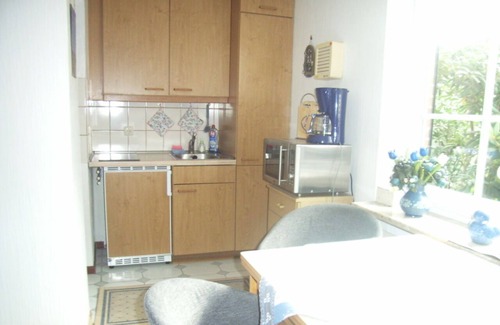 Burg Apartment | Apartment 'Haus Gnegel' with Shared Terrace, Shared Garden and Wi-Fi