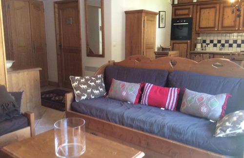 Crest-Voland Apartment | Apartment high standing dupeix 4th floor indoor and heated pool