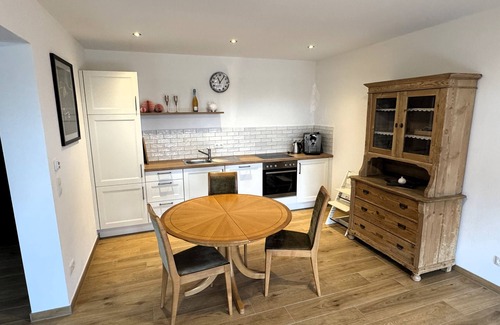 Landshut Apartment | Apartment 'Hofberg - Villa' with Mountain View, Shared Terrace and Wi-Fi