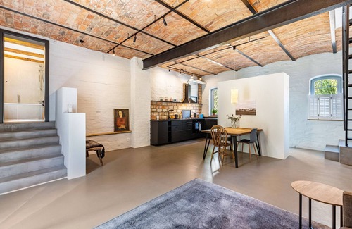 Angermuende Apartment | Apartment 'Im Pferdestall' with Private Terrace, Private Garden and Wi-Fi