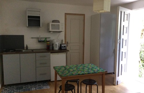La Chamberte Apartment | Apartment in a house in a quiet area of Montpellier