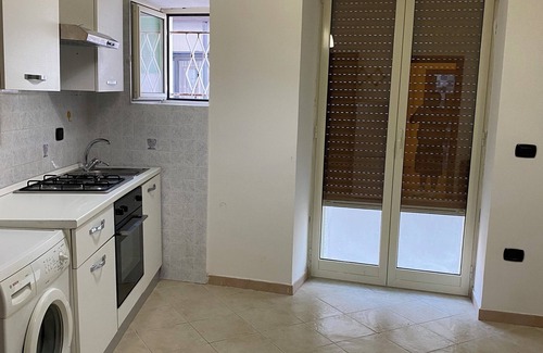 Fuorigrotta Apartment | Apartment in a private park with concierge service Video guarded