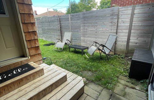 Wright County Apartment | Apartment in Central Ottawa - walk to CHEO/General hospital & trainyards