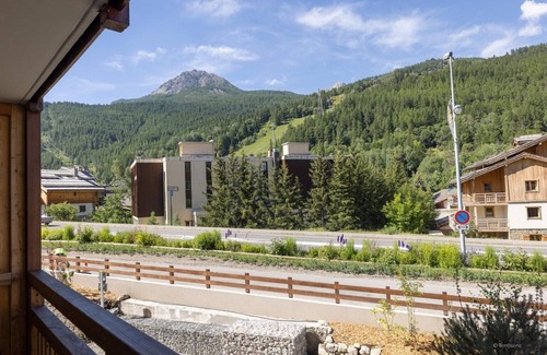 Saint-Chaffrey Apartment | Apartment in Chantemerle near Serre-Chevalier