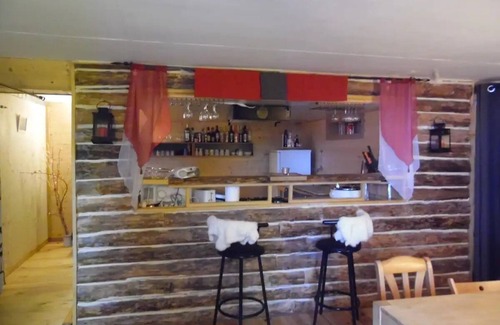 Mijoux Apartment | Apartment in Chalet Col de la Faucille