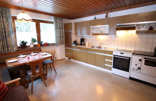 Dorf Dienten Apartment | Apartment in Dienten near Ski Lift