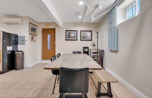 Julian - St. James Apartment | Apartment in downtown SJ