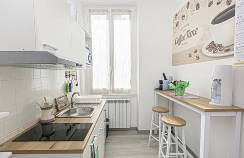 San Fruttuoso Apartment | Apartment in Genoa with 2 bedrooms sleeps 5