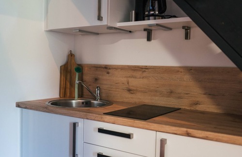 Spittelstein Apartment | Apartment in historical building - old school