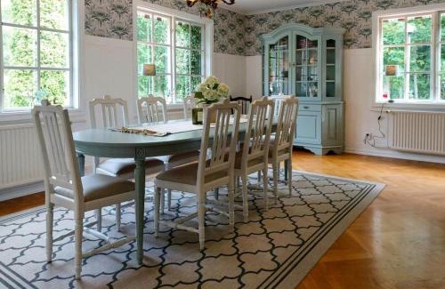 Vetlanda House | Apartment In Historic School In Peaceful Småland
