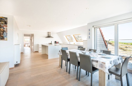 Koksijde-Bad Apartment | Apartment in Koksijde with Sea View