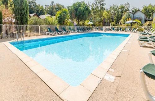 Chaveignes Apartment | Apartment in Loire Valley with Pool