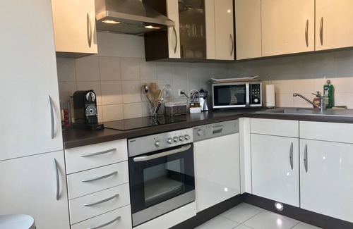 Quartier Saint-Leon Condo | Apartment in residence quiet area near the center fully equipped.