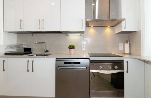 Almadraba-Canyelles Apartment | Apartment in Roses with Stunning Sea Views