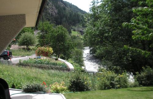 St. Niklaus Apartment | Apartment in St Niklaus near Mattertal Ski Area