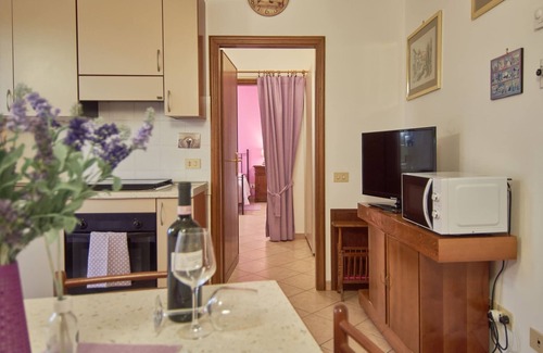 Rivotorto Apartment | Apartment in the countryside outside Assisi with pool and parking