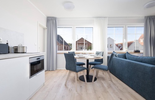 Travemuende Apartment | Apartment in the Kurgartenstraße - Old Town - Kitchen - 1st floor - by nom