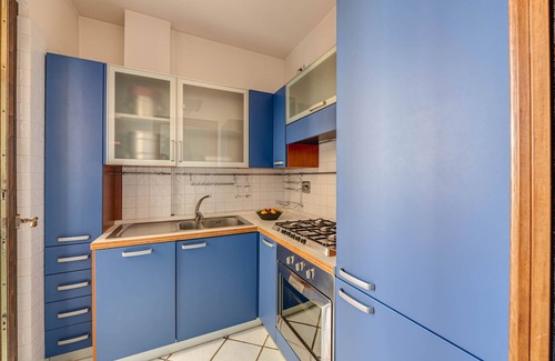 Nettuno House | Apartment in the Medieval Village with wonderful terrace overlooking the sea.