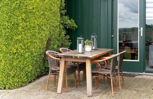 Ubachsberg Cottage | Apartment in Ubachsberg near Scenic Trails