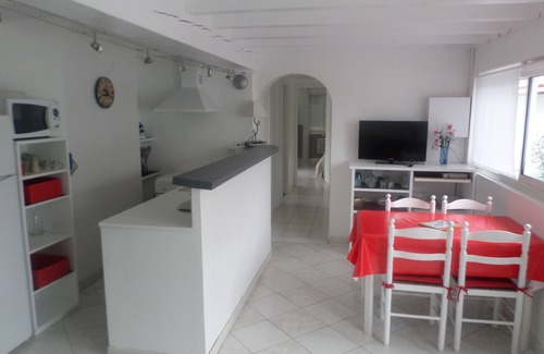 Hasparren Apartment | apartment in villa 4 people - Free Wifi