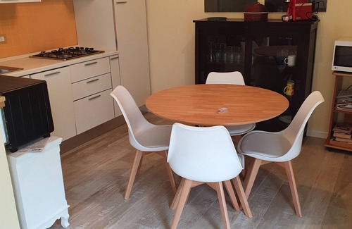 Cima Apartment | Apartment in villa LE PALME directly on the lake of Lugano