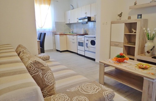 Baric Draga Apartment | Apartment Jela-right on the beach