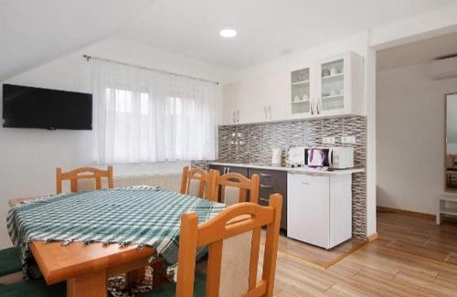 Seliste Dreznicko Apartment | Apartment Josipa- Two-Bedroom Apartment