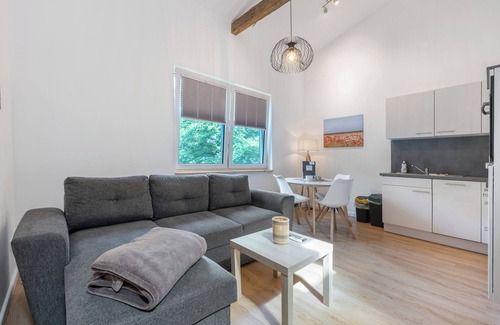 Lohe-Rickelshof Apartment | Apartment 'Junge 2' with Wi-Fi