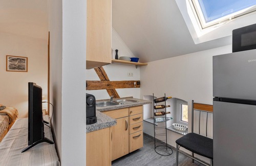 Klosterheide Apartment | Apartment 'Kleine Mit Garten' with Shared Terrace, Shared Garden and Wi-Fi